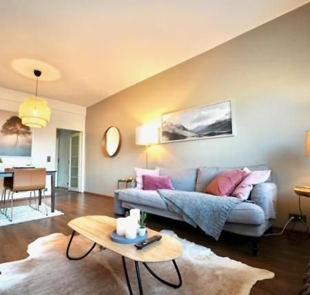 Cozy And Bright 2-Bedroom Apartment Washer And Dryer, King Size Bed 로바니에미 외부 사진